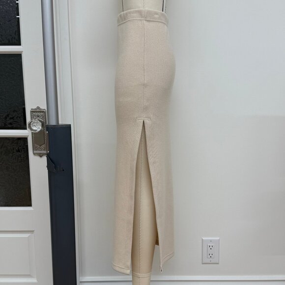 L'Academie Mia Knit Midi Maxi Skirt in Cream with Side Slit Size Small - Picture 4 of 12